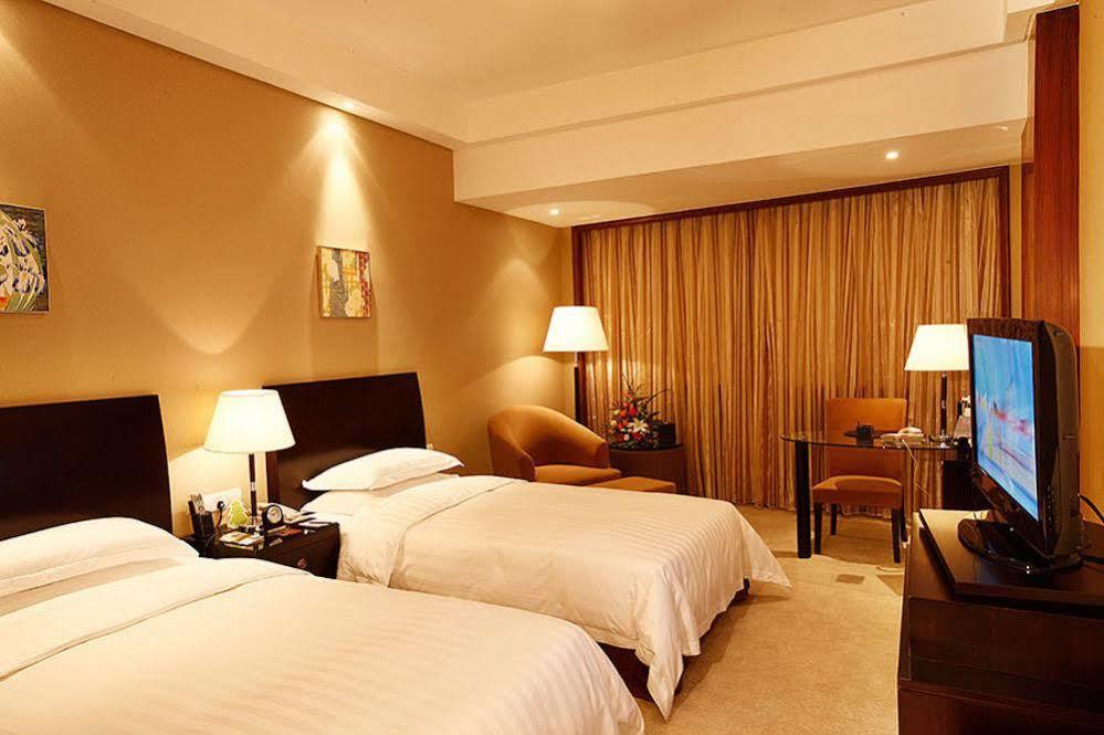 Jiande Peninsula Kai Hao Hotel Chun'an Bagian luar foto